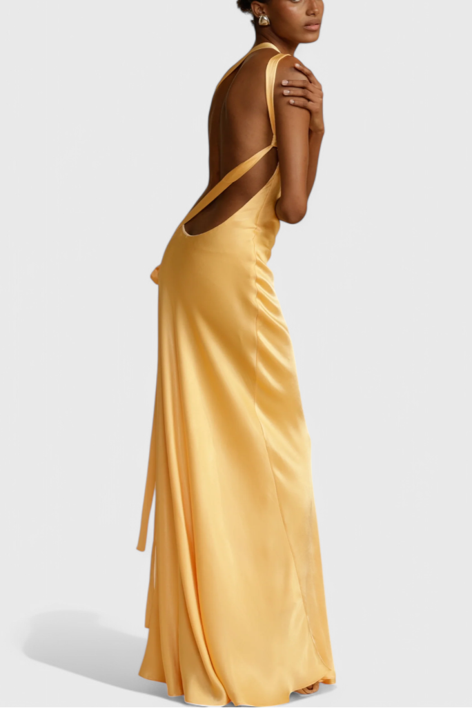 Lucra Vestido Maxi con Tirantes Diagonales y Espalda Descubierta