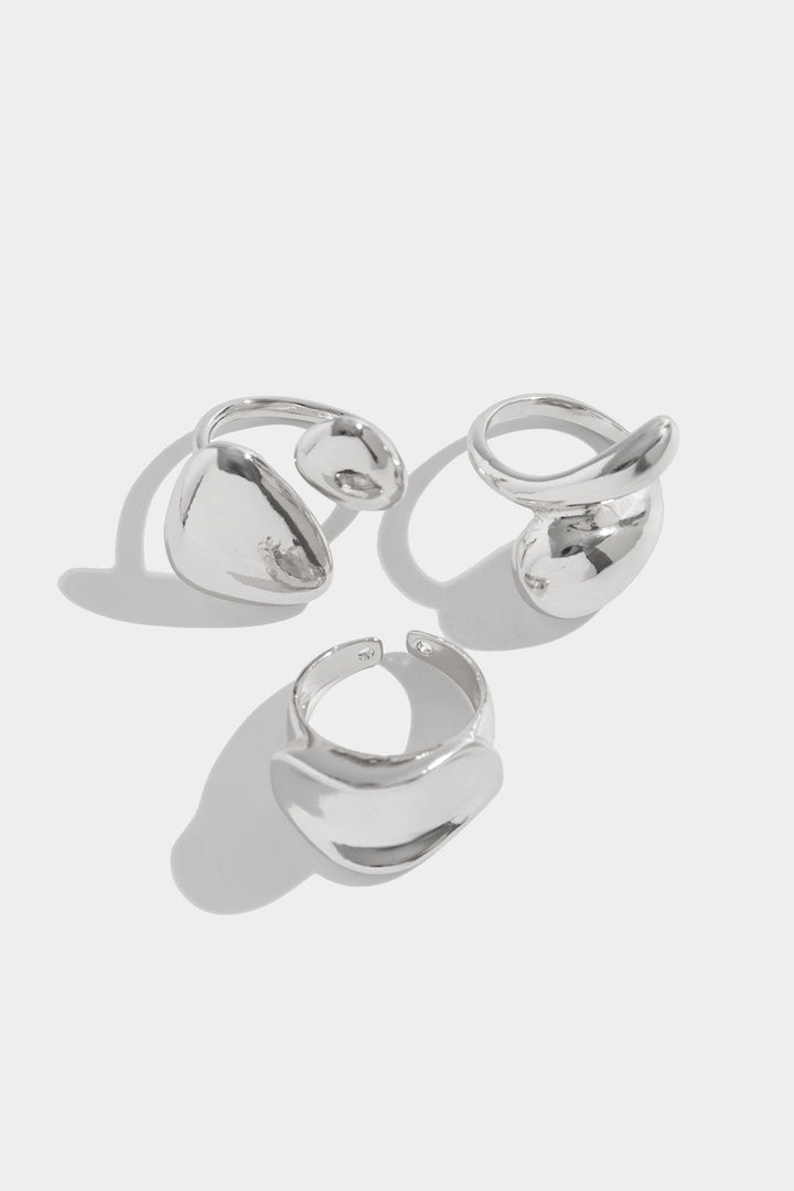 Anillos irregulares de metal