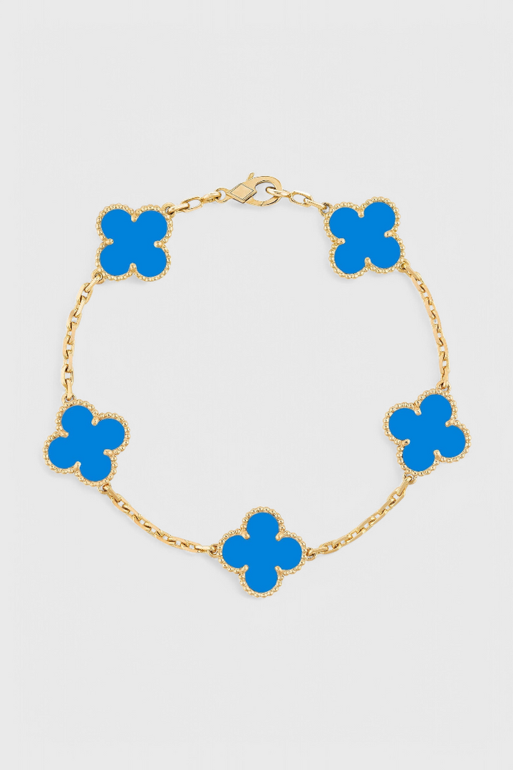 Pulsera con Motivo de Trébol y Elegancia Baño de Oro