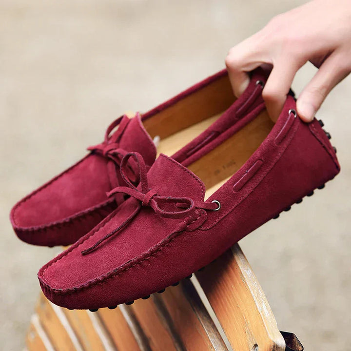 Mocasines casuales de ante para el verano.