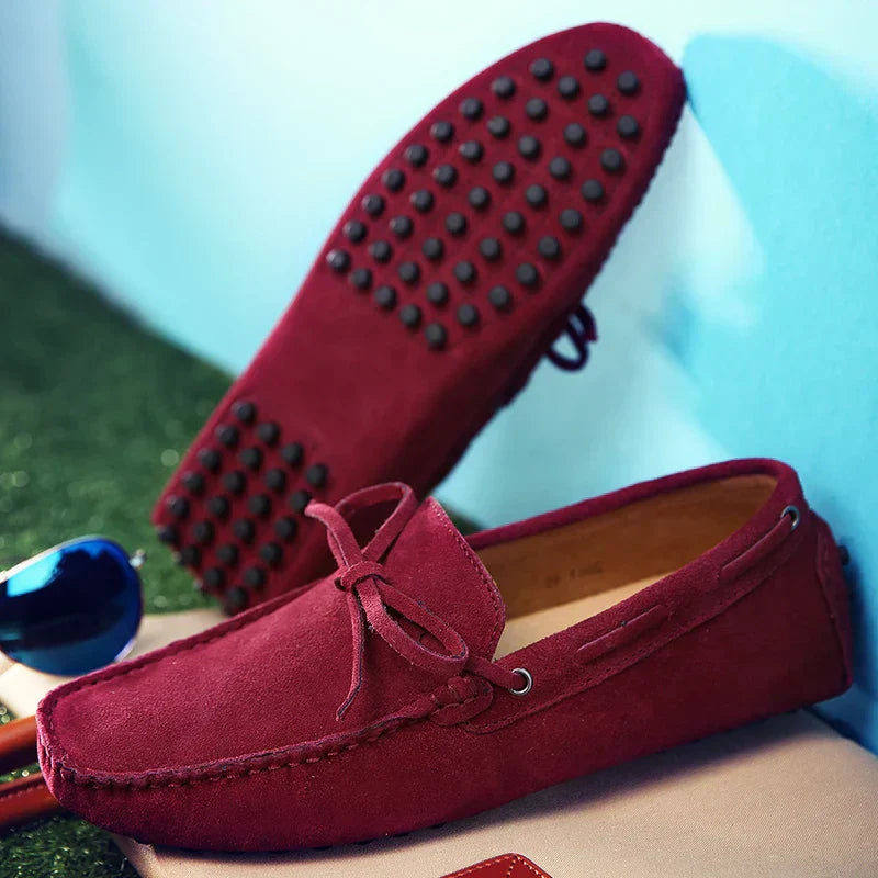 Mocasines casuales de ante para el verano.