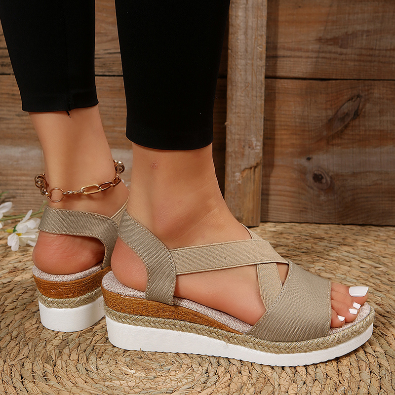 Layla - Sandals of Effortless Charm
