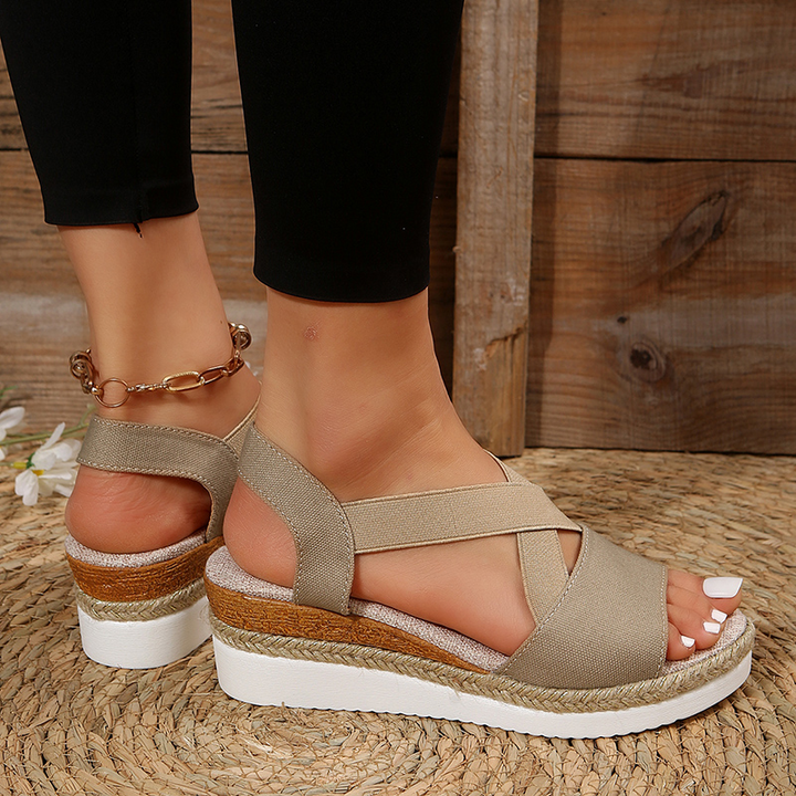 Layla - Sandals of Effortless Charm