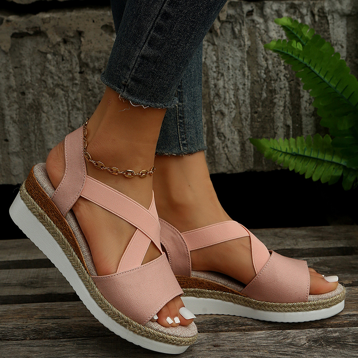 Layla - Sandals of Effortless Charm