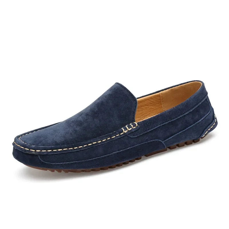 Mocasines elegantes de ante de primera calidad.