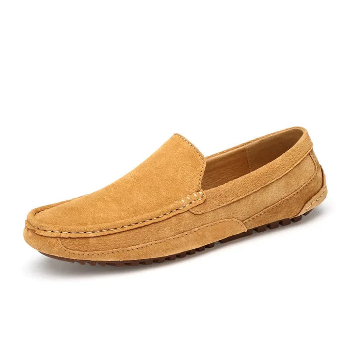 Mocasines elegantes de ante de primera calidad.