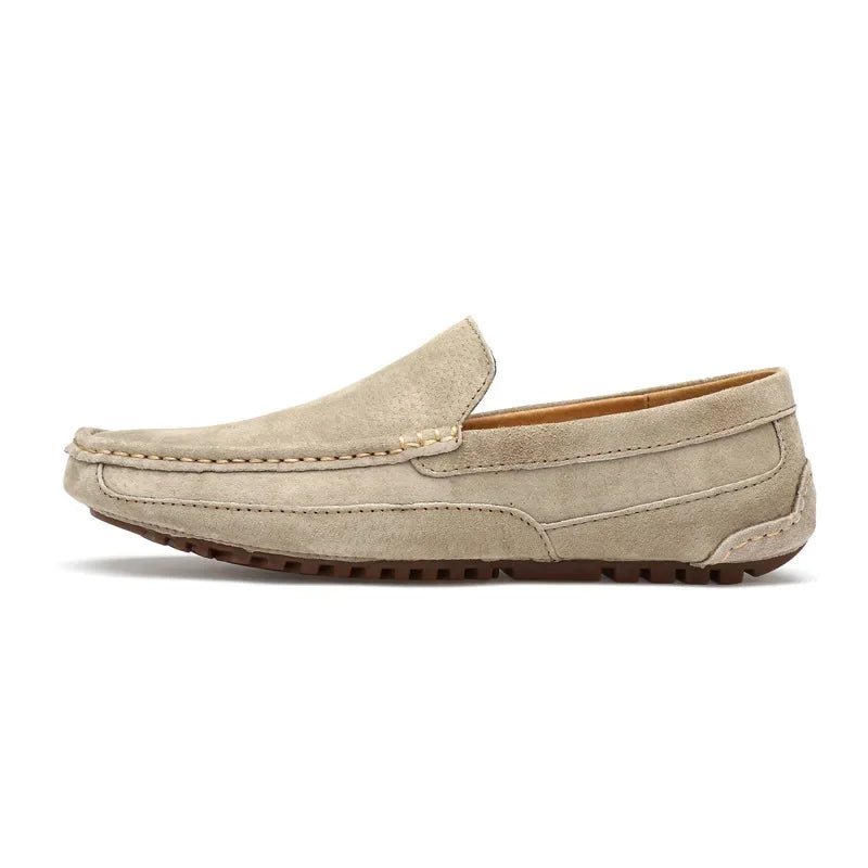 Mocasines elegantes de ante de primera calidad.