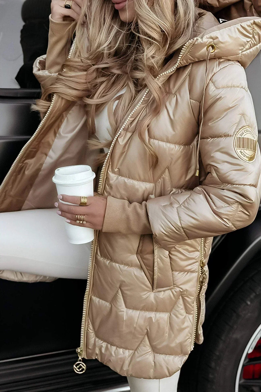 Nolwen - Abrigo Elegante de Invierno con Capucha y Acolchado