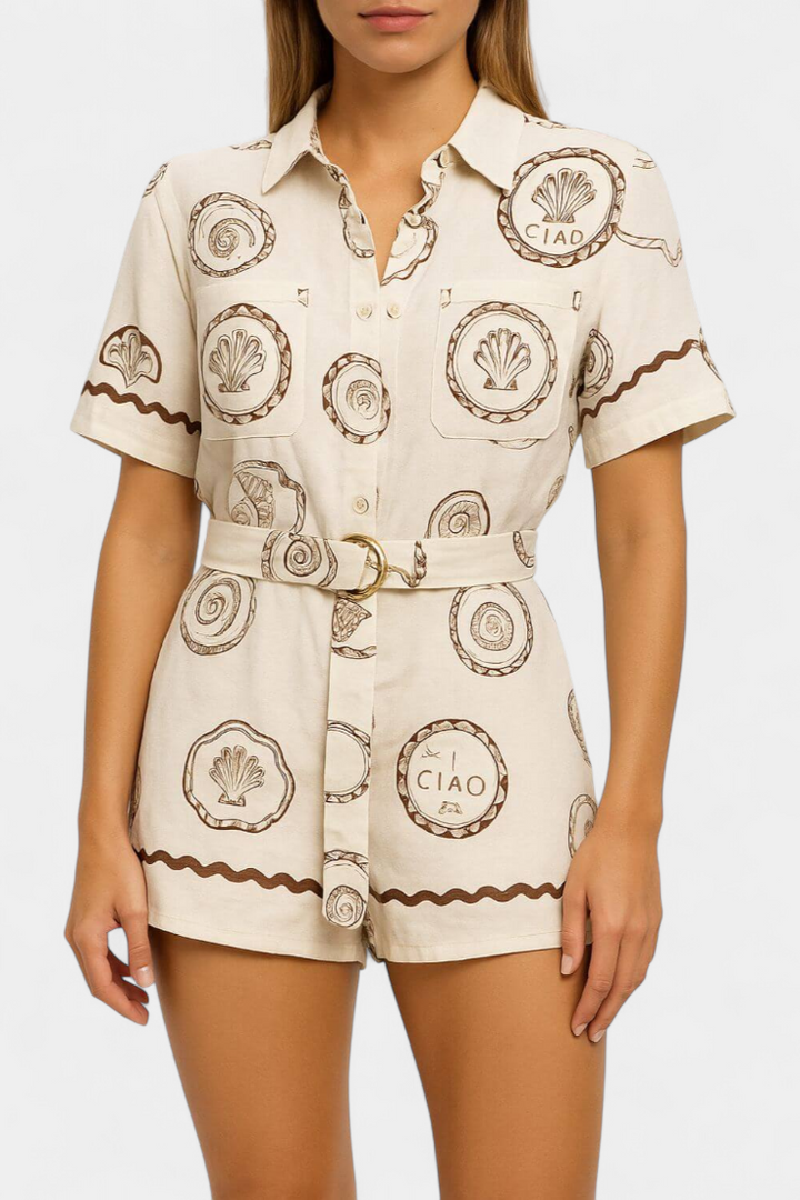 Camiseta Mono Seashell con Detalle de Concha y Botones