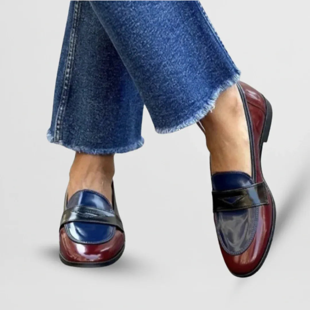 Amalia - Elegant loafers with bicolor design