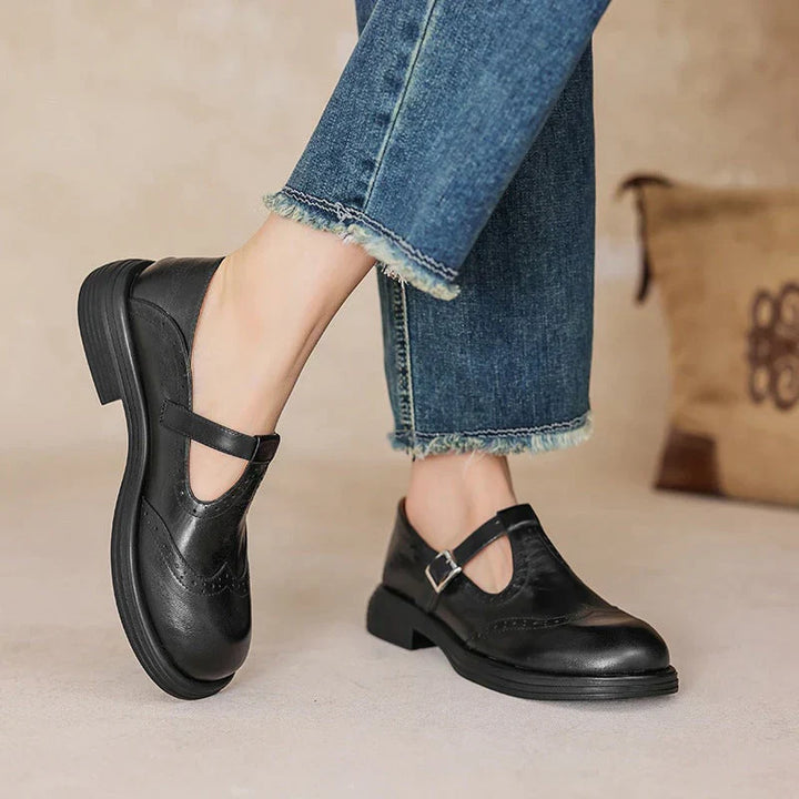 Leire - Elegant leather shoe