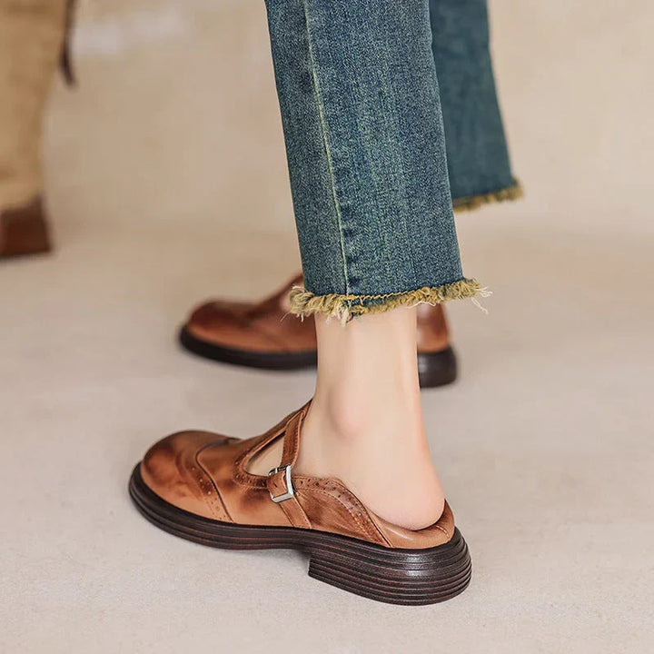 Leire - Elegant leather shoe